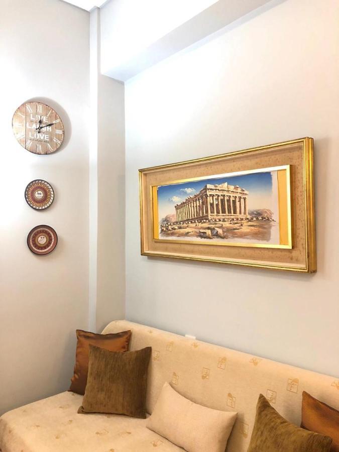 Comfortable Apt , 5 Min Walk To Acropolis Atina Dış mekan fotoğraf